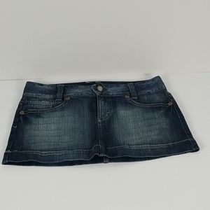American Eagle Distressed Denim Mini Skirt Size 8